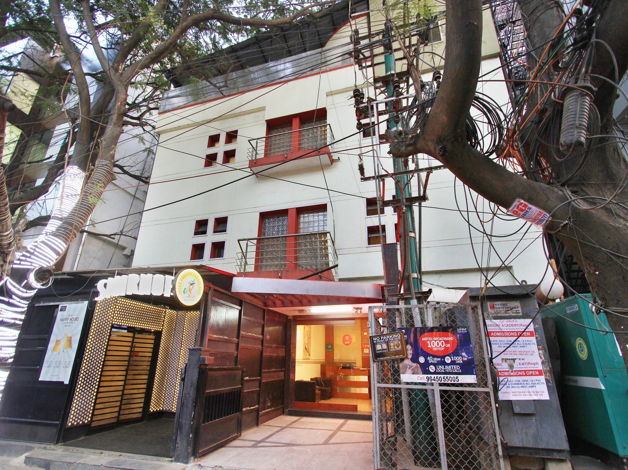 Oyo 345 Hotel Red Mount Aquilla Bangalore Exterior foto